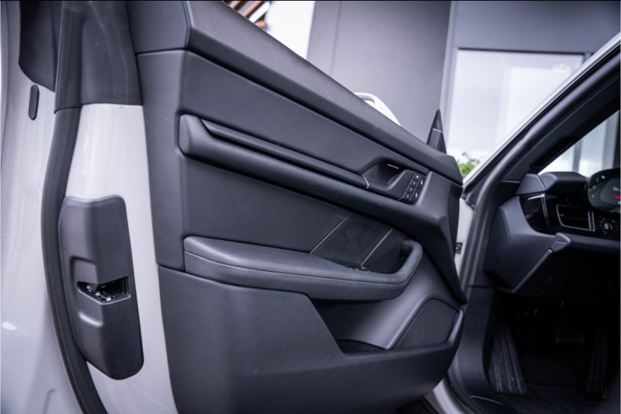 Porsche Taycan Cross Turismo 4 93 kWh - 1e eig | Origineel NL | Sport Chrono + | Panorama | Memory