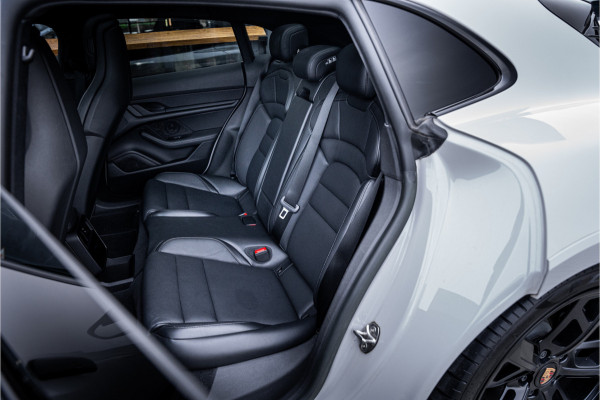 Porsche Taycan Cross Turismo 4 93 kWh - 1e eig | Origineel NL | Sport Chrono + | Panorama | Memory