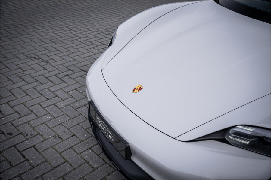 Porsche Taycan Cross Turismo 4 93 kWh - 1e eig | Origineel NL | Sport Chrono + | Panorama | Memory