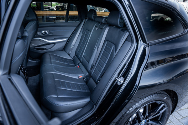 BMW 3 Serie Touring 330e xDrive - M Sport/ performance | Panorama | H&K | Memory | 360 Camera | HUD