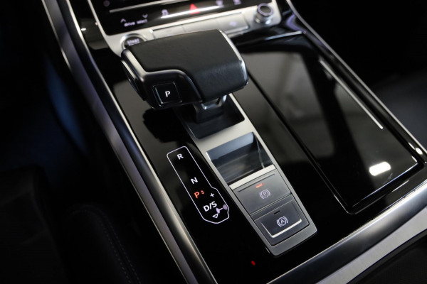 Audi Q7 60 TFSI e QUATTRO PANO Pro Line S COMP. 489PK TREKHAAK LEDER CAMERA LEASE v/a € 288,- p.m. INRUIL MOGELIJK