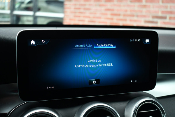 Mercedes-Benz GLC 200 4matic AMG line Trekhaak Night 20inch