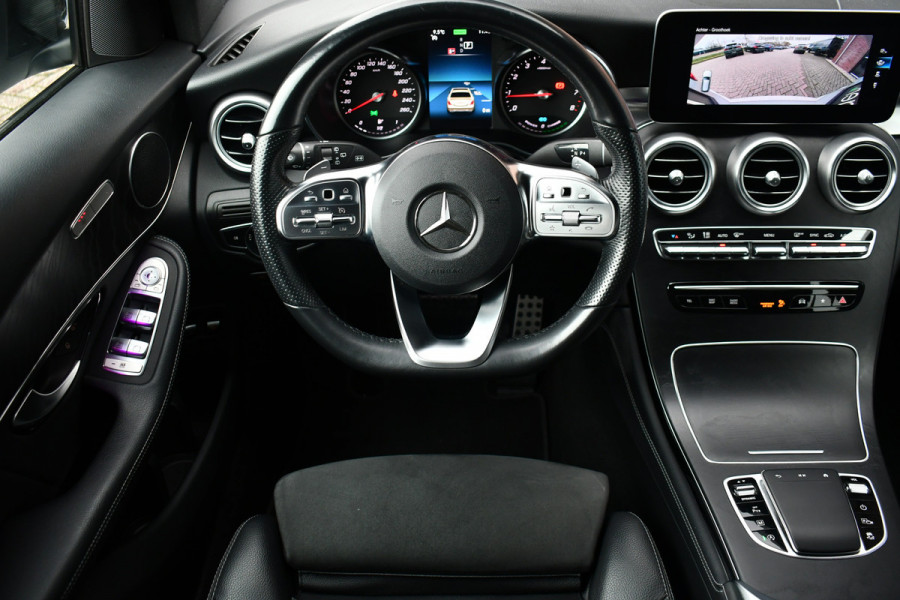 Mercedes-Benz GLC 200 4matic AMG line Trekhaak Night 20inch
