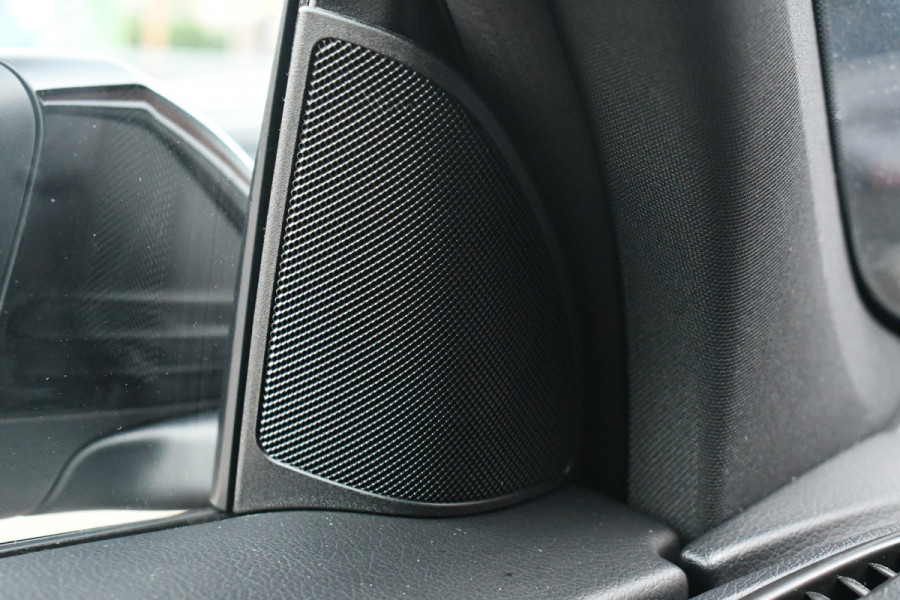 Mercedes-Benz GLC 200 4matic AMG line Trekhaak Night 20inch