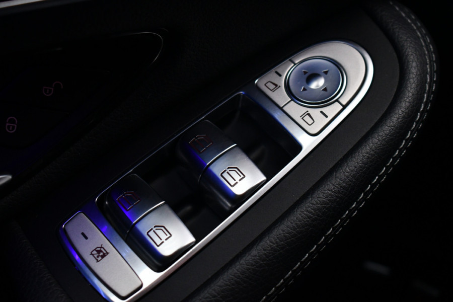 Mercedes-Benz GLC 200 4matic AMG line Trekhaak Night 20inch