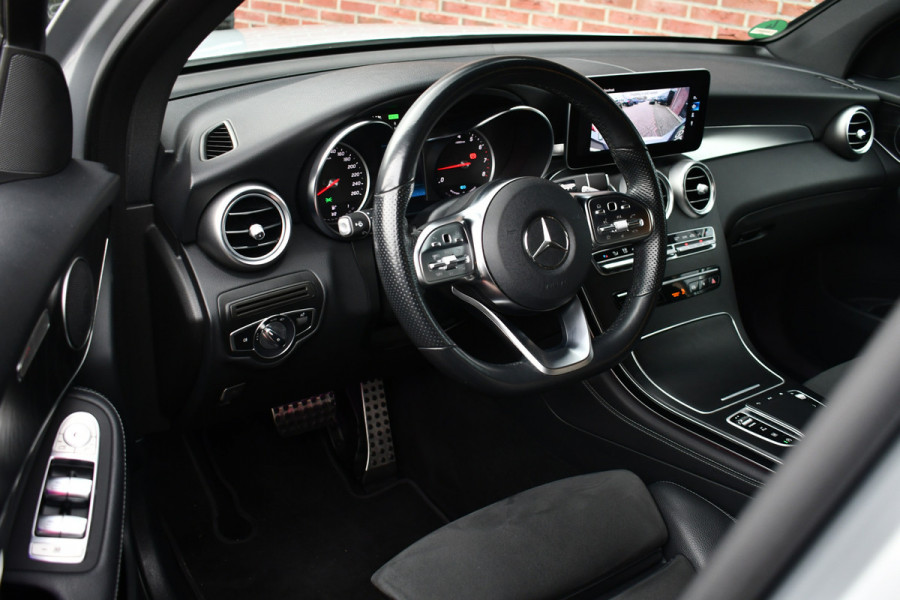 Mercedes-Benz GLC 200 4matic AMG line Trekhaak Night 20inch