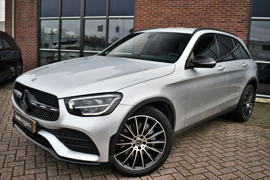 Mercedes-Benz GLC 200 4matic AMG line Trekhaak Night 20inch
