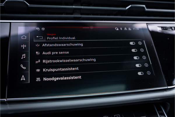 Audi Q8 60 TFSI e quattro Competition - Panorama | RS Seats | Luchtvering | Elek. Trekhaak | 360 Camera