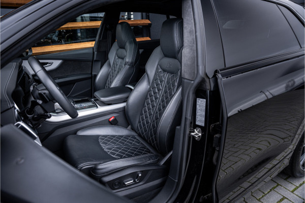 Audi Q8 60 TFSI e quattro Competition - Panorama | RS Seats | Luchtvering | Elek. Trekhaak | 360 Camera