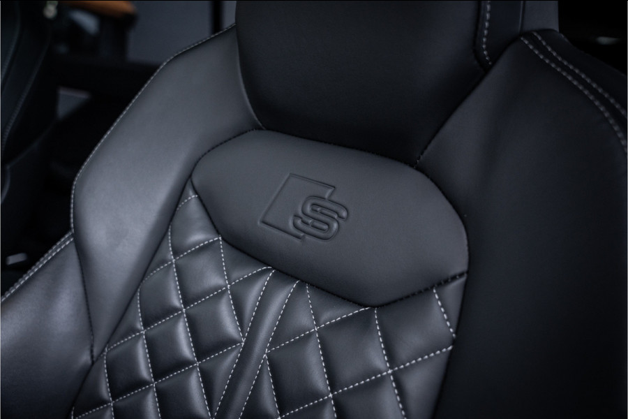 Audi Q8 60 TFSI e quattro Competition - Panorama | RS Seats | Luchtvering | Elek. Trekhaak | 360 Camera