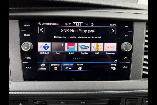 Volkswagen Transporter 2.0 TDI 150PK Euro 6 L1H1 28 CarPlay/cruise control/navigatie systeem