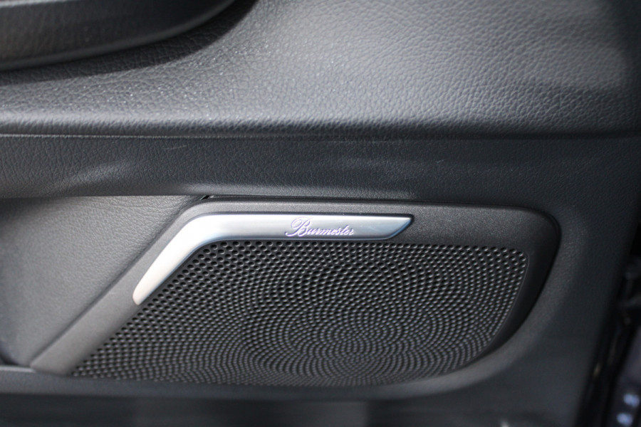 Mercedes-Benz Eqv 300 L2 / AMG / New Model / 7-Persoons / Luchtvering / Led / Electr Stoelen / Vol Opties / NIEUW!!