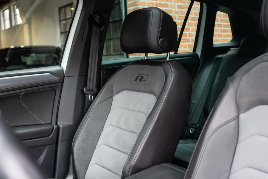 Volkswagen Tiguan 2.0 TSI 4Motion R-Line Pano / ACC / DAB