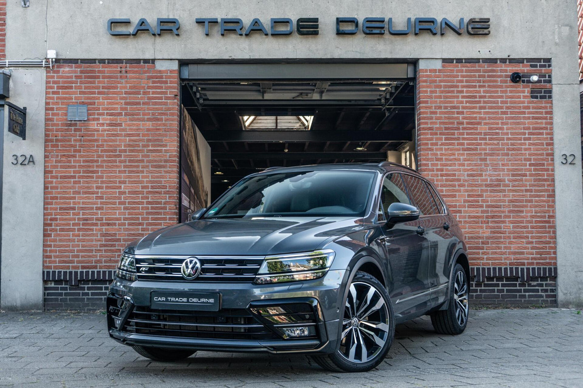 Volkswagen Tiguan 2.0 TSI 4Motion R-Line Pano / Camera / Trekhaak