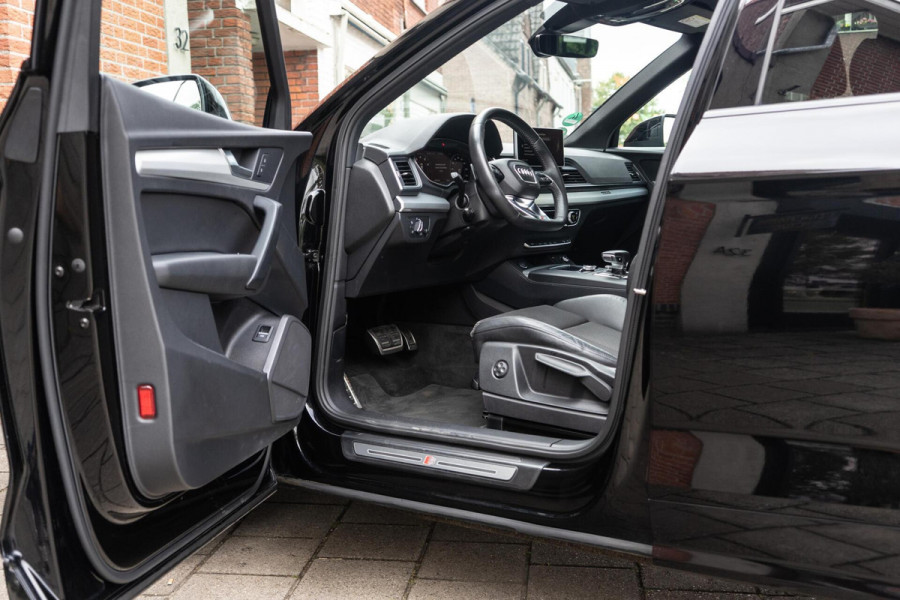 Audi Q5 2.0 TFSI Quattro S-Line Pano / Camera / Virtual