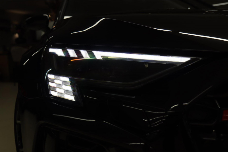 Audi RS 3 SPORTBACK 2.5 TFSI quattro HULK PANO/KERAMISCH/B&O/HUD/CARBONSPOILER/VOL