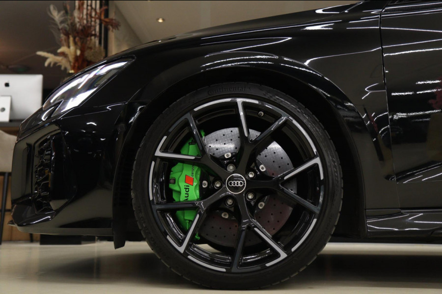 Audi RS 3 SPORTBACK 2.5 TFSI quattro HULK PANO/KERAMISCH/B&O/HUD/CARBONSPOILER/VOL