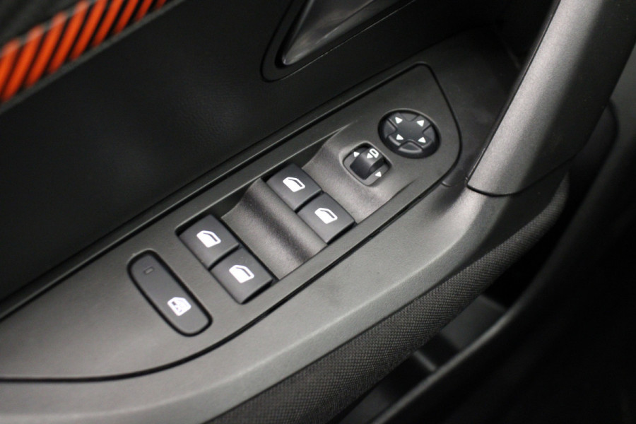 Peugeot 2008 1.2 PureTech Active Pack