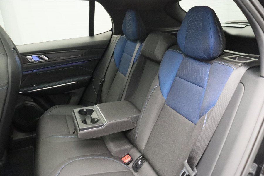 Lynk & Co 01 1.5 261PK Plug-in Hybrid* TREKHAAK* ZWARTE HEMEL* 360° Camera Pano/dak Apple/Carplay Adaptive/Cruise