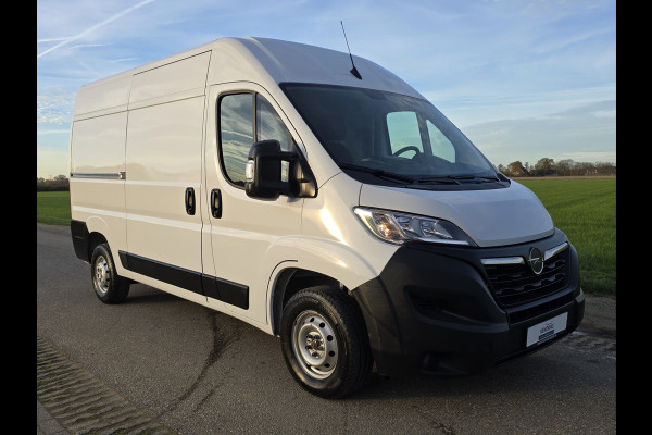 Opel Movano 2.2D 140 L2H2 Edition - 140 Pk - Euro 6 - ParkeerCamera - Navi - Climate Control