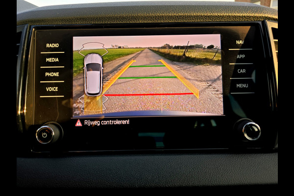 Škoda Karoq 1.5 TSI ACT Sportline Business - 150 Pk - Euro 6 - DSG