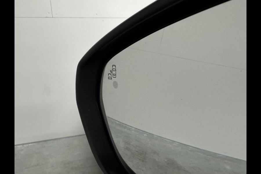 Peugeot 3008 1.6 PureTech GT Pano ACC 360° Focal Trekh. Massage NAP