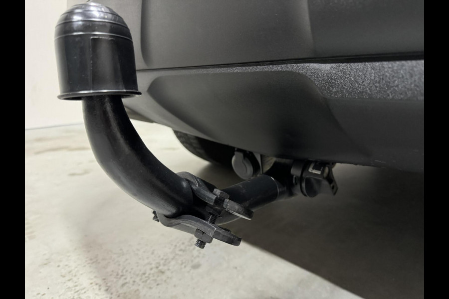 Peugeot 3008 1.6 PureTech GT Pano ACC 360° Focal Trekh. Massage NAP