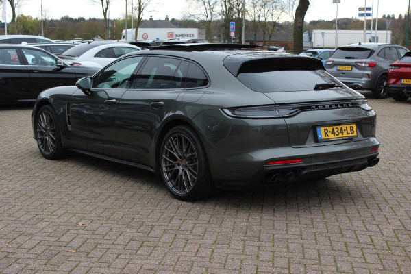 Porsche Panamera Sport Turismo 2.9 4 E-Hybrid Platinum Edition 61.598 km / Panoramadak / 360Camera / Head-up / Luchtvering / Matrix LED / Softclose / Bose / Keyless / 21'' / Sportuitlaat / Sportdesign+Chrono / Stuurverwarming / Stoelverwarming 4x /