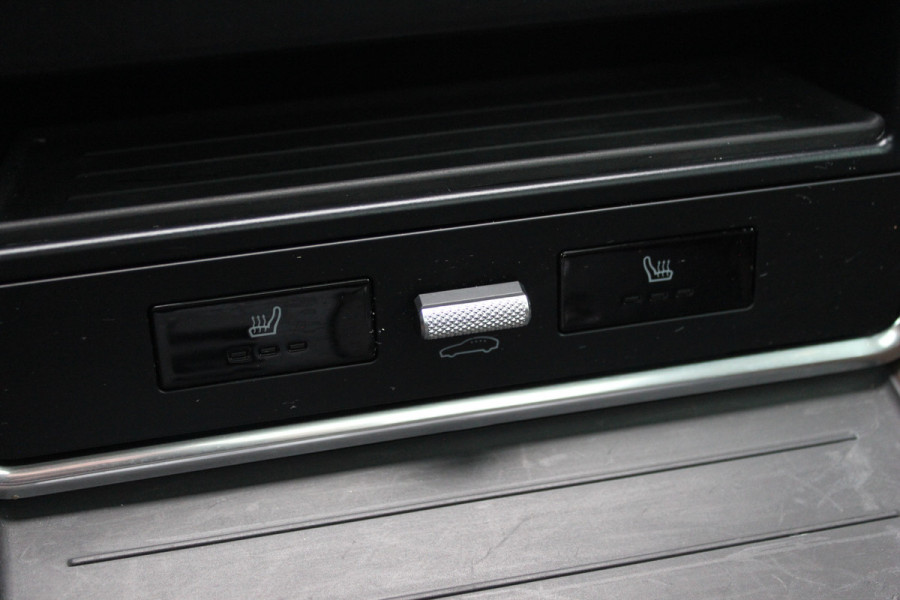 Porsche Panamera Sport Turismo 2.9 4 E-Hybrid Platinum Edition 61.598 km / Panoramadak / 360Camera / Head-up / Luchtvering / Matrix LED / Softclose / Bose / Keyless / 21'' / Sportuitlaat / Sportdesign+Chrono / Stuurverwarming / Stoelverwarming 4x /