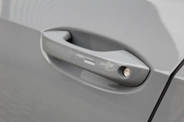 Volkswagen Golf 1.4 eHybrid GTE | Panoramadak | iQ Light | Elek. Trekhaak | Virtual Cockpit | HUD