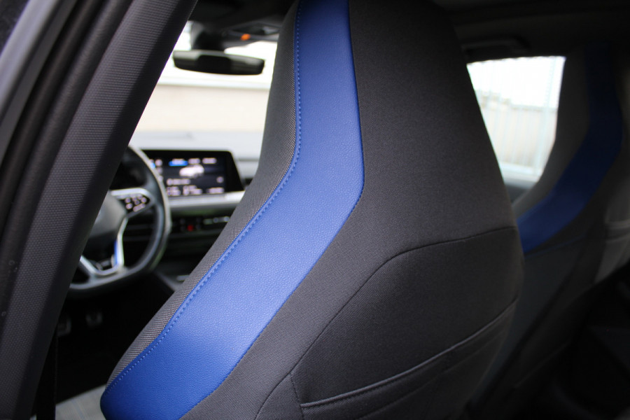 Volkswagen Golf 1.4 eHybrid GTE | Panoramadak | iQ Light | Elek. Trekhaak | Virtual Cockpit | HUD