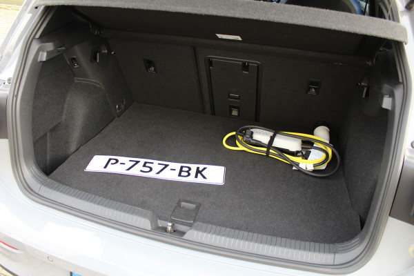 Volkswagen Golf 1.4 eHybrid GTE | Panoramadak | iQ Light | Elek. Trekhaak | Virtual Cockpit | HUD