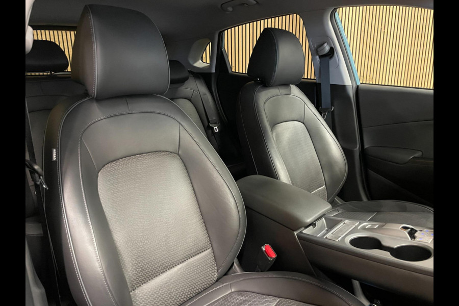 Hyundai Kona EV Premium 64 kWh|GROTE ACCU|FACELIFT|3-FASE|HUD|LEDER|ACC|KRELL|STUURVERW|STOELVERW V+A|STOELVEN|CAMERA|CARPLAY||NAP