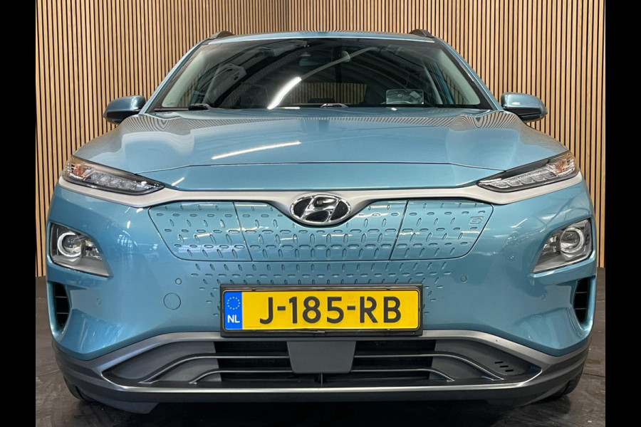 Hyundai Kona EV Premium 64 kWh|GROTE ACCU|FACELIFT|3-FASE|HUD|LEDER|ACC|KRELL|STUURVERW|STOELVERW V+A|STOELVEN|CAMERA|CARPLAY||NAP