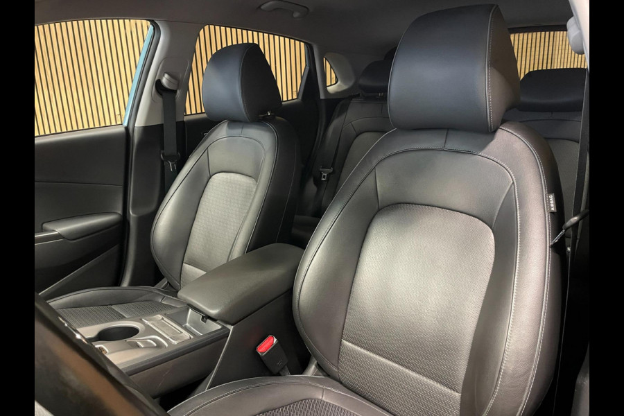 Hyundai Kona EV Premium 64 kWh|GROTE ACCU|FACELIFT|3-FASE|HUD|LEDER|ACC|KRELL|STUURVERW|STOELVERW V+A|STOELVEN|CAMERA|CARPLAY||NAP