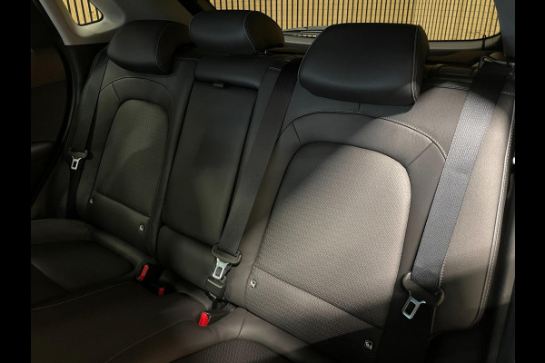 Hyundai Kona EV Premium 64 kWh|GROTE ACCU|FACELIFT|3-FASE|HUD|LEDER|ACC|KRELL|STUURVERW|STOELVERW V+A|STOELVEN|CAMERA|CARPLAY||NAP