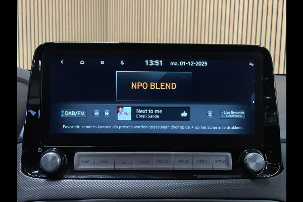 Hyundai Kona EV Premium 64 kWh|GROTE ACCU|FACELIFT|3-FASE|HUD|LEDER|ACC|KRELL|STUURVERW|STOELVERW V+A|STOELVEN|CAMERA|CARPLAY||NAP