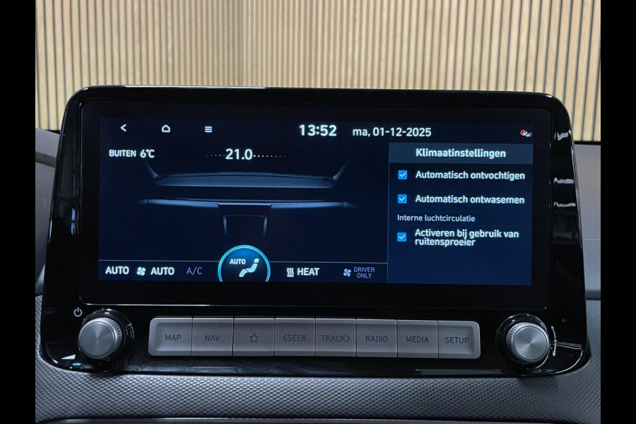 Hyundai Kona EV Premium 64 kWh|GROTE ACCU|FACELIFT|3-FASE|HUD|LEDER|ACC|KRELL|STUURVERW|STOELVERW V+A|STOELVEN|CAMERA|CARPLAY||NAP