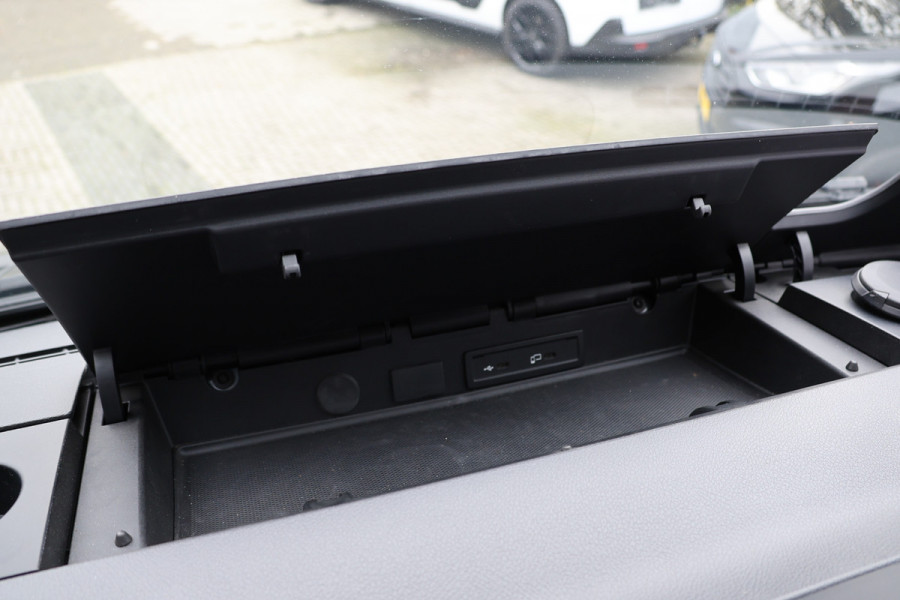 Mercedes-Benz Sprinter 314 2.2 CDI L2H2 | MBUX | Navigatie | CarPlay | Camera | Blind Spot | Climate control | PDC V+A | Sidebars | Lichtmetalen velgen | Nieuwe APK | NAP Logisch