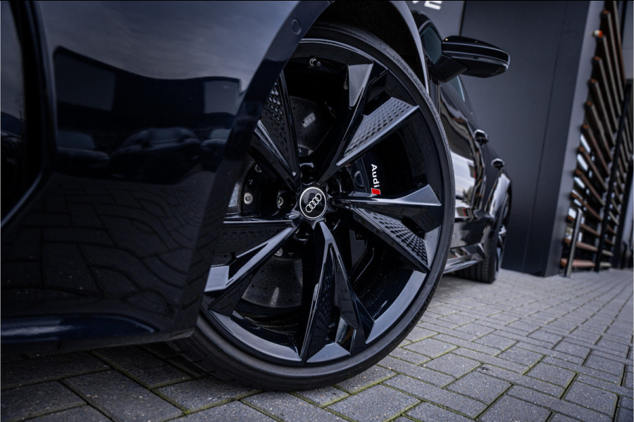 Audi RS7 Sportback 4.0 TFSI quattro - Keramisch | Panorama | B&O | Stoelkoeling | Memory | 360 Camera