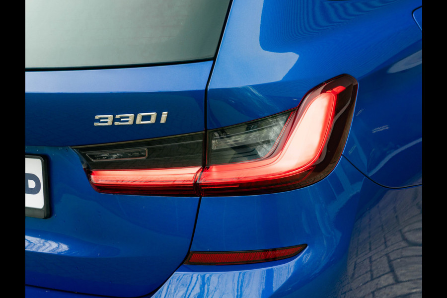 BMW 3 Serie Touring 330i M-Sport - Pano - Driving Assistant Prof - DAB - Hifi