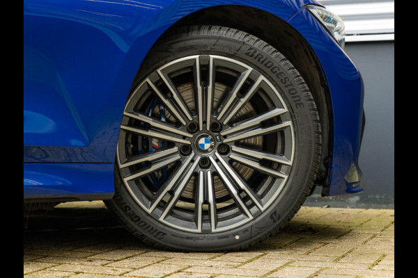 BMW 3 Serie Touring 330i M-Sport - Pano - Driving Assistant Prof - DAB - Hifi