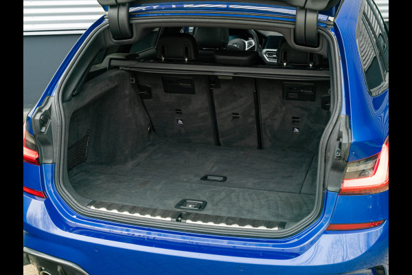 BMW 3 Serie Touring 330i M-Sport - Pano - Driving Assistant Prof - DAB - Hifi