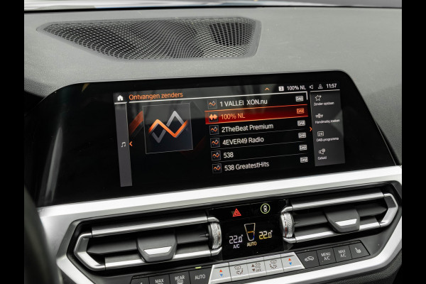 BMW 3 Serie Touring 330i M-Sport - Pano - Driving Assistant Prof - DAB - Hifi