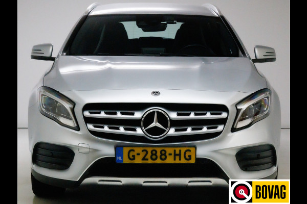 Mercedes-Benz GLA 180 Buss.Sol. AMG Automaat | Trekhaak | Led | Stoelverw. | Navigatie | Climate control | All season banden, Keyless entry/start, Electrische achterklep