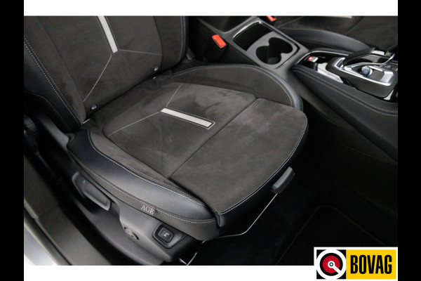 Opel Grandland 1.6 Turbo Plug-In Hybrid 4x4 GSe 300 PK automaat | Stoel- Stuur en voorruitverw. | Adap. Cruise | 360 Camera | Navigatie, 4x4, Leer/Alcantara