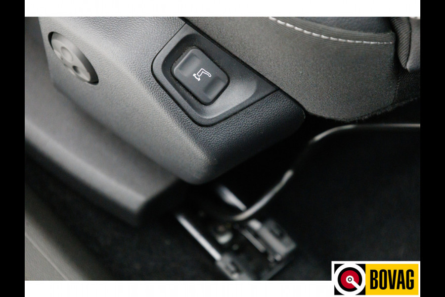 Opel Grandland 1.6 Turbo Plug-In Hybrid 4x4 GSe 300 PK automaat | Stoel- Stuur en voorruitverw. | Adap. Cruise | 360 Camera | Navigatie, 4x4, Leer/Alcantara