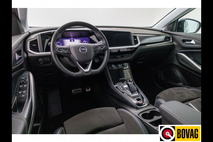 Opel Grandland 1.6 Turbo Plug-In Hybrid 4x4 GSe 300 PK automaat | Stoel- Stuur en voorruitverw. | Adap. Cruise | 360 Camera | Navigatie, 4x4, Leer/Alcantara