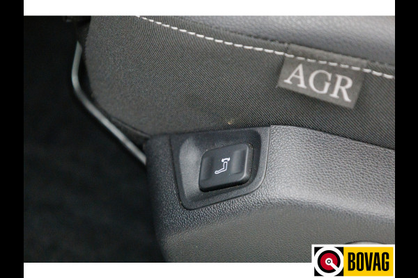 Opel Grandland 1.6 Turbo Plug-In Hybrid 4x4 GSe 300 PK automaat | Stoel- Stuur en voorruitverw. | Adap. Cruise | 360 Camera | Navigatie, 4x4, Leer/Alcantara