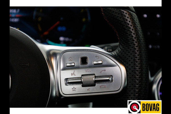 Mercedes-Benz GLA 250 e AMG Line automaat | Panoramadak | Wegklapbare Trekhaak | Adaptive Cruise Elektrische achterklep, Stoelverwarming, Camera, Sfeerverlichting, Navigatie